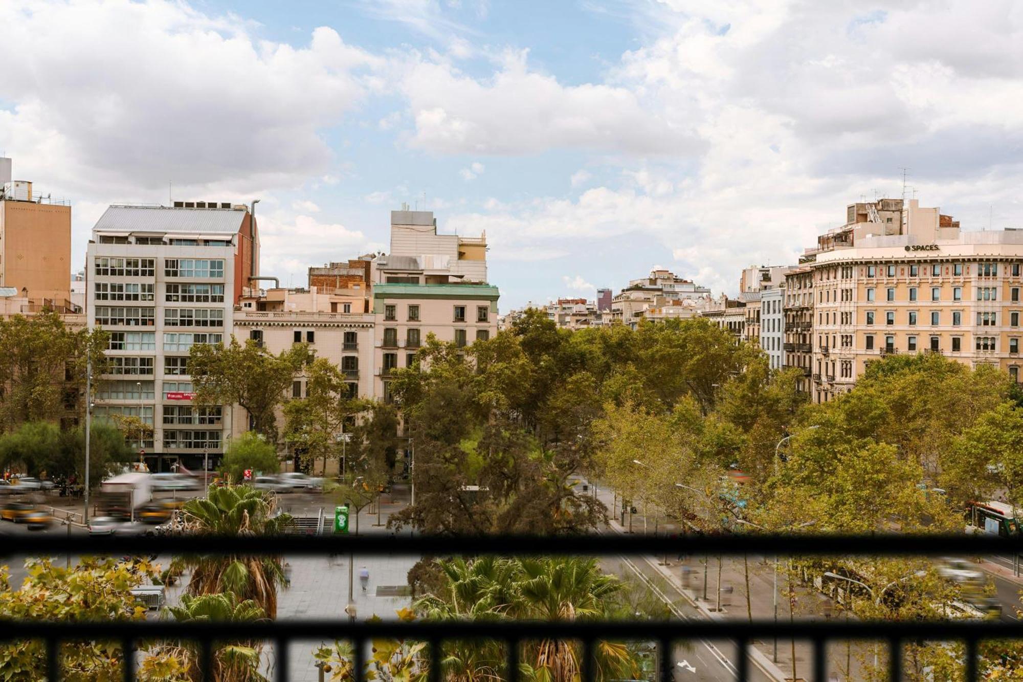 Casa Luz Placa Universitat, Sonder By Marriott Bonvoy Hotel Barcelona
